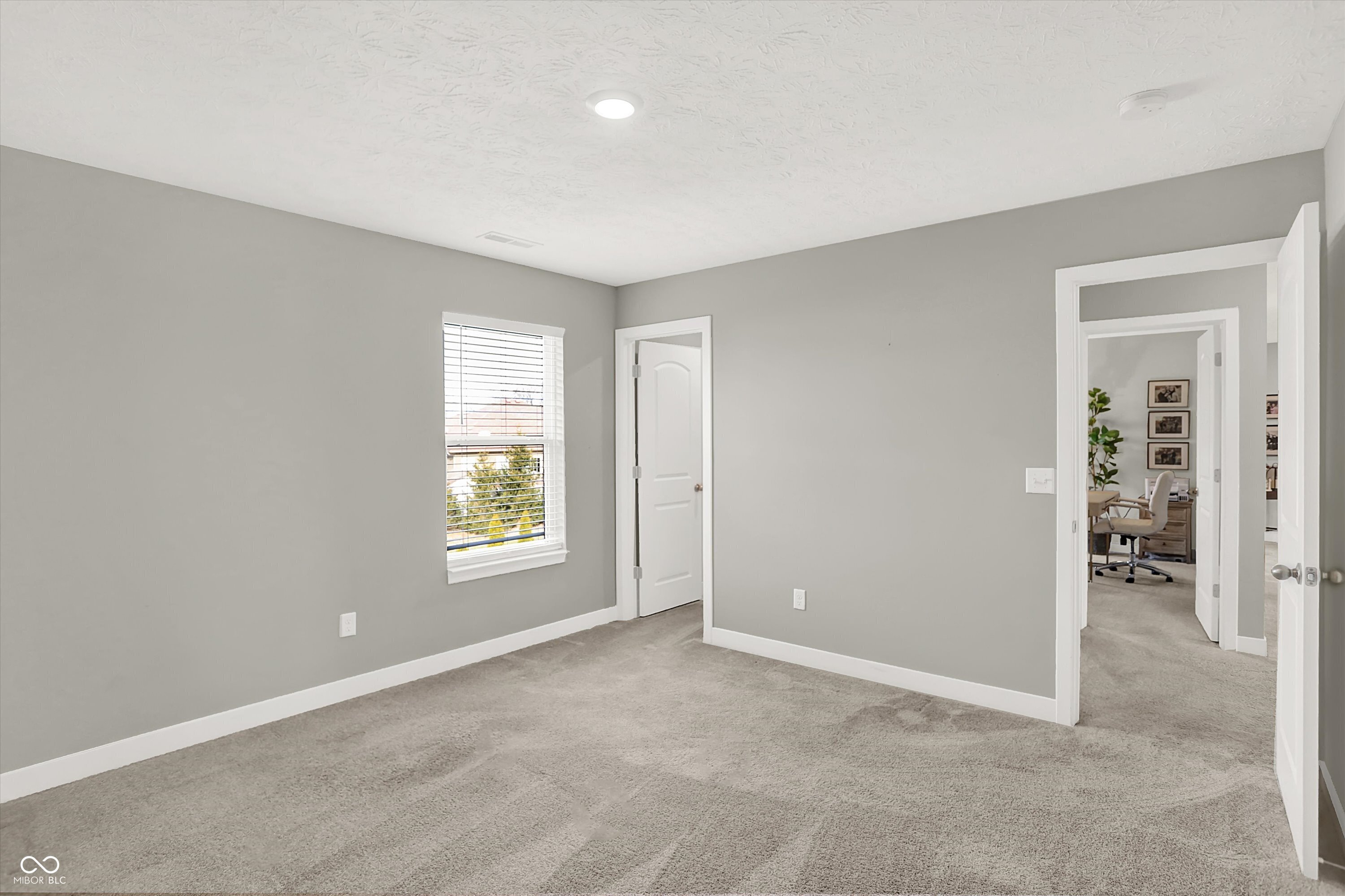 2724 Daisy Court Columbus, IN 47201 - Photo 32 of 83