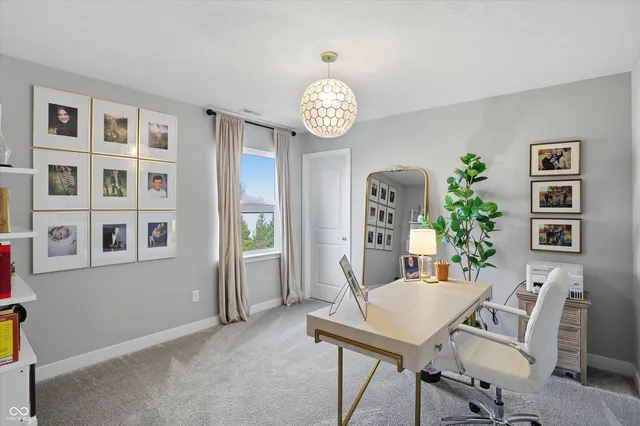 $595,000 | 2724 Daisy Court, Columbus, IN 47201