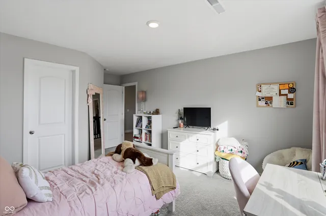 $595,000 | 2724 Daisy Court, Columbus, IN 47201