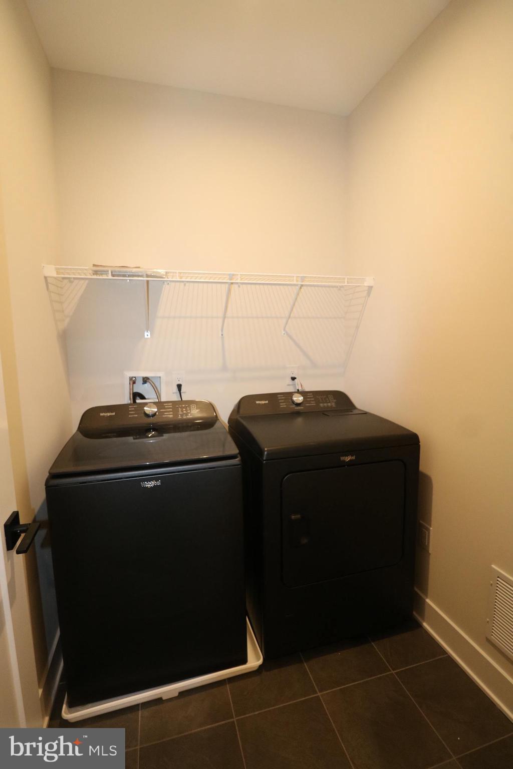 5105 Donatello Drive, Unit 541 Princeton, NJ 08540 - Photo 30 of 36 a view of a closet