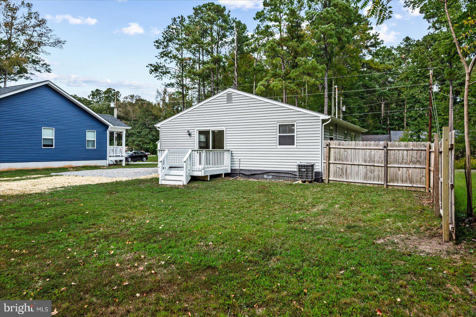 218 Circle Lane Colonial Beach, VA 22443 - Photo 28 of 33