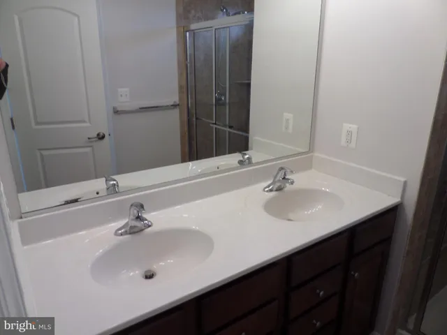 $3,200 | 11764 Dawkins Ridge Lane, Bristow, VA 20136