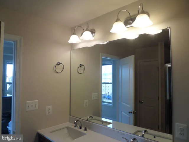 $3,200 | 11764 Dawkins Ridge Lane, Bristow, VA 20136