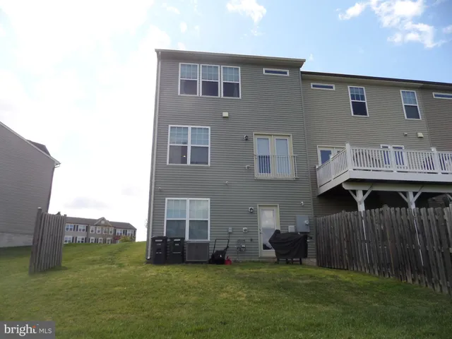 $3,200 | 11764 Dawkins Ridge Lane, Bristow, VA 20136