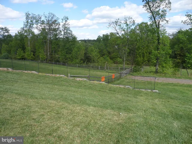 $3,200 | 11764 Dawkins Ridge Lane, Bristow, VA 20136