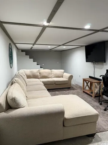 $247,500 | 6410 Hickory Grove North, Quincy, IL 62305