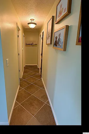 $215,000 | 6410 Hickory Grove North, Quincy, IL 62305