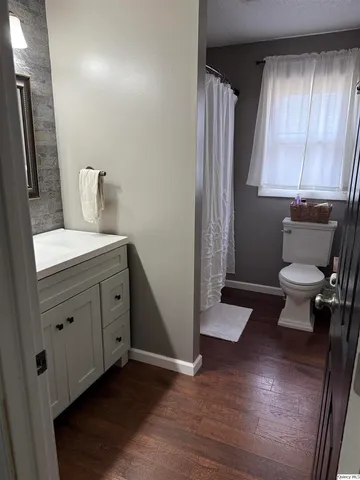 $247,500 | 6410 Hickory Grove North, Quincy, IL 62305