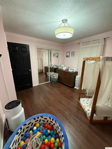 $247,500 | 6410 Hickory Grove North, Quincy, IL 62305