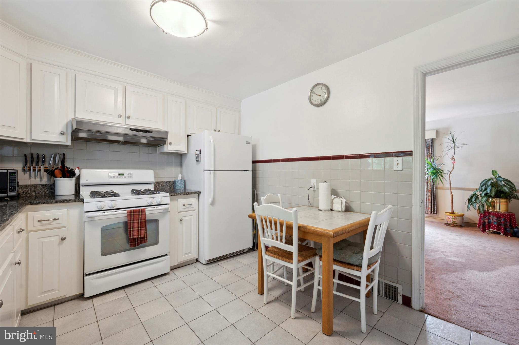 410 Briarwood Road Wallingford, PA 19086 - Photo 12 of 25