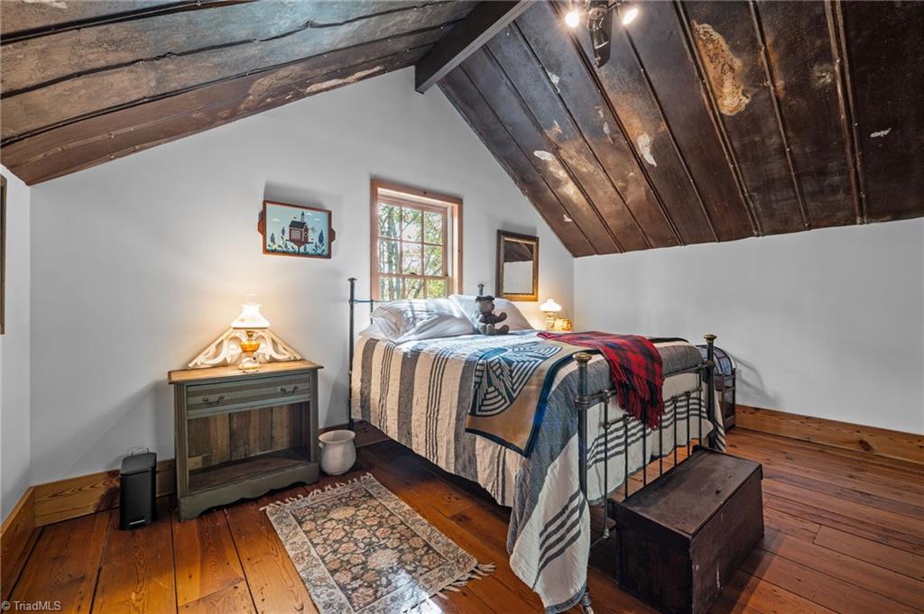 2419 Hodges Road Burlington, NC 27217 - Photo 21 of 37 Gallery Image 21