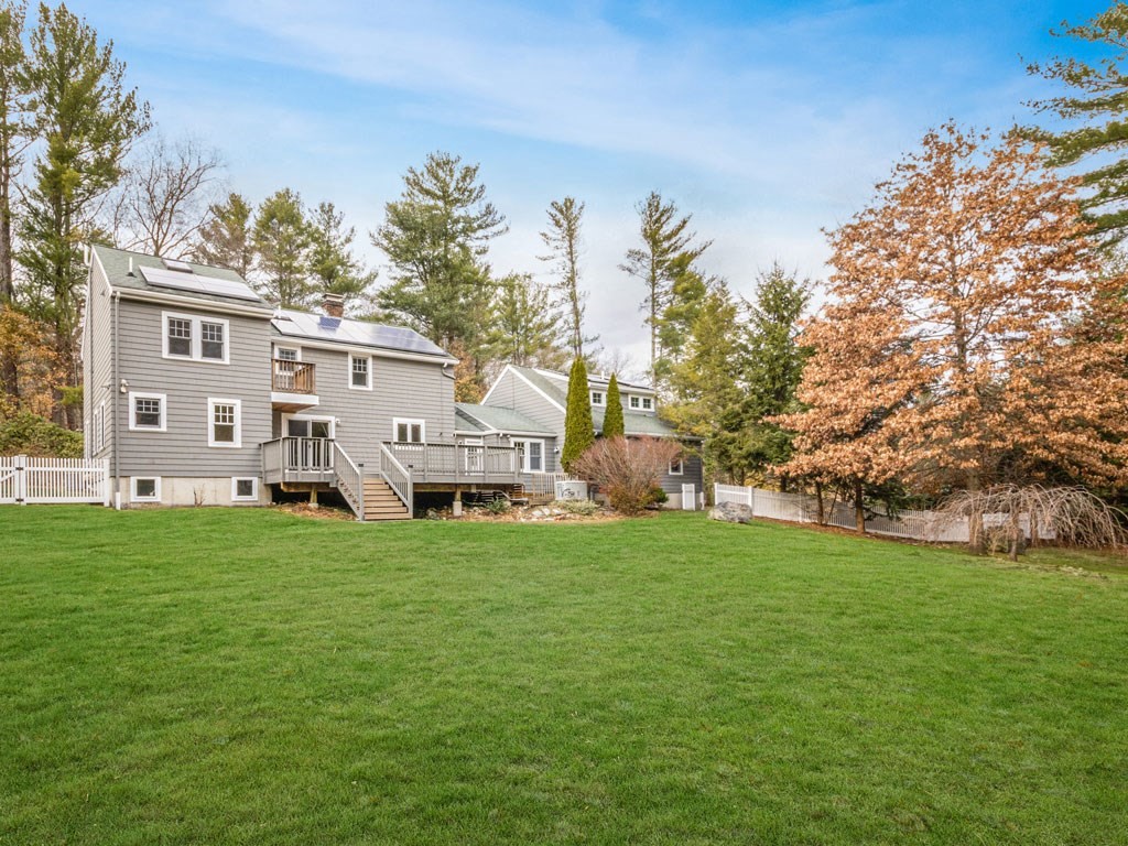 345 Conant Road Weston, MA 02493 - Photo 39 of 40 Gallery Image 39