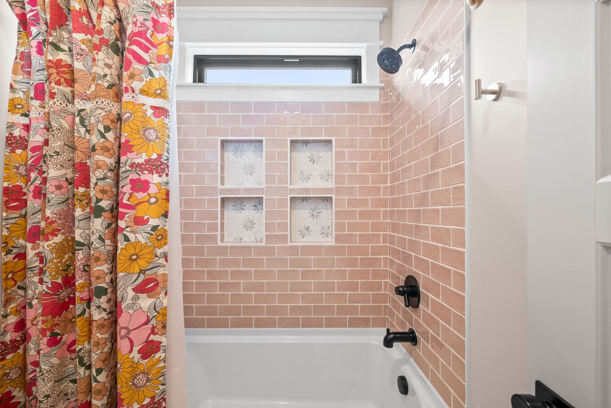 2480 Jarrell Ridge Road Clarksville, TN 37043 - Photo 44 of 69 a bathroom with a bathtub and shower