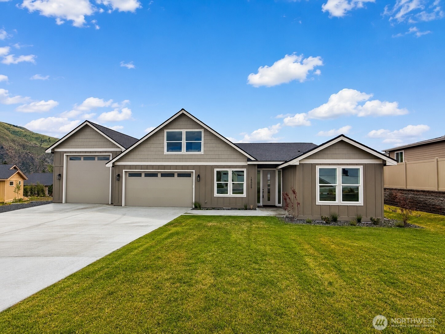 15009 Allison Place Entiat, WA 98822 - Photo 1 of 33