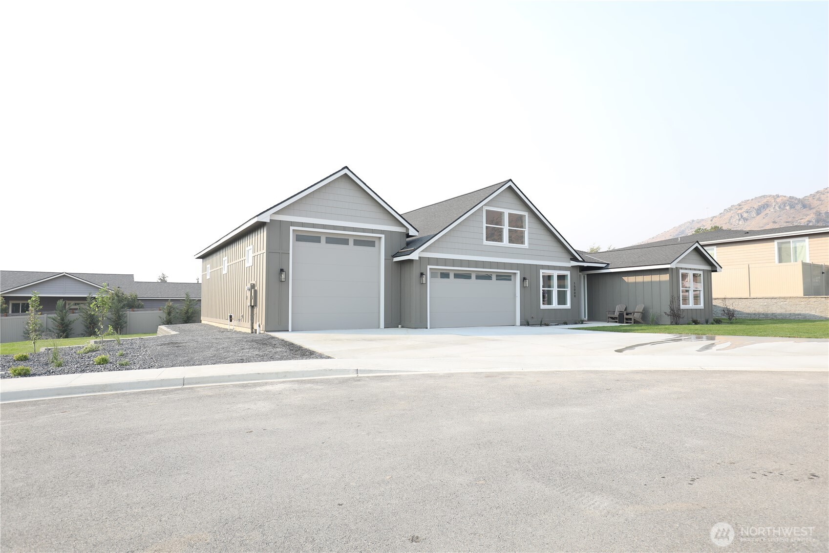 15009 Allison Place Entiat, WA 98822 - Photo 3 of 33