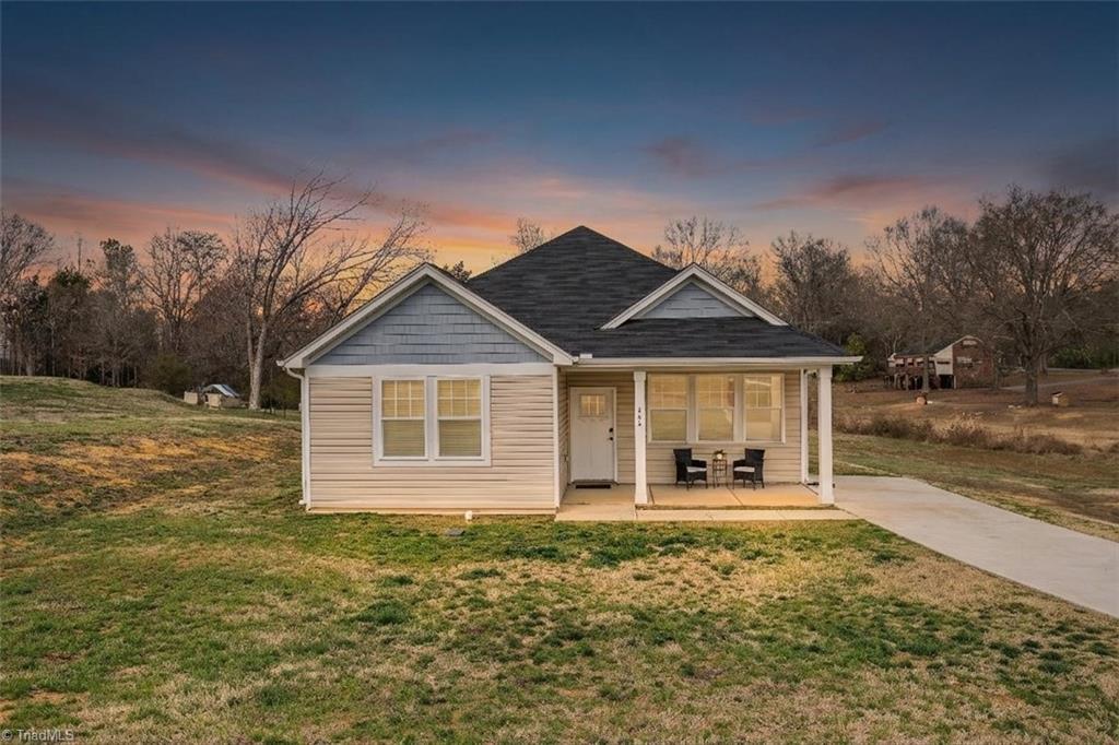444 Weatherly Street Ramseur, NC 27316 - Photo 1 of 23