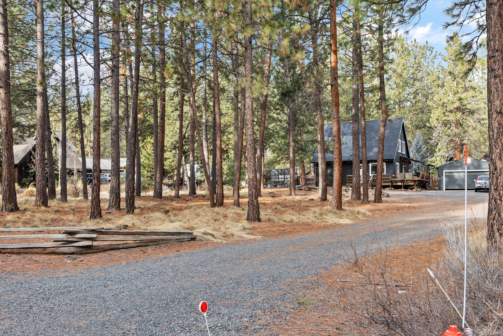 19458 West Campbell Road Bend, OR 97702 - Photo 29 of 48 31-web-or-mls-Riley Visuals-31
