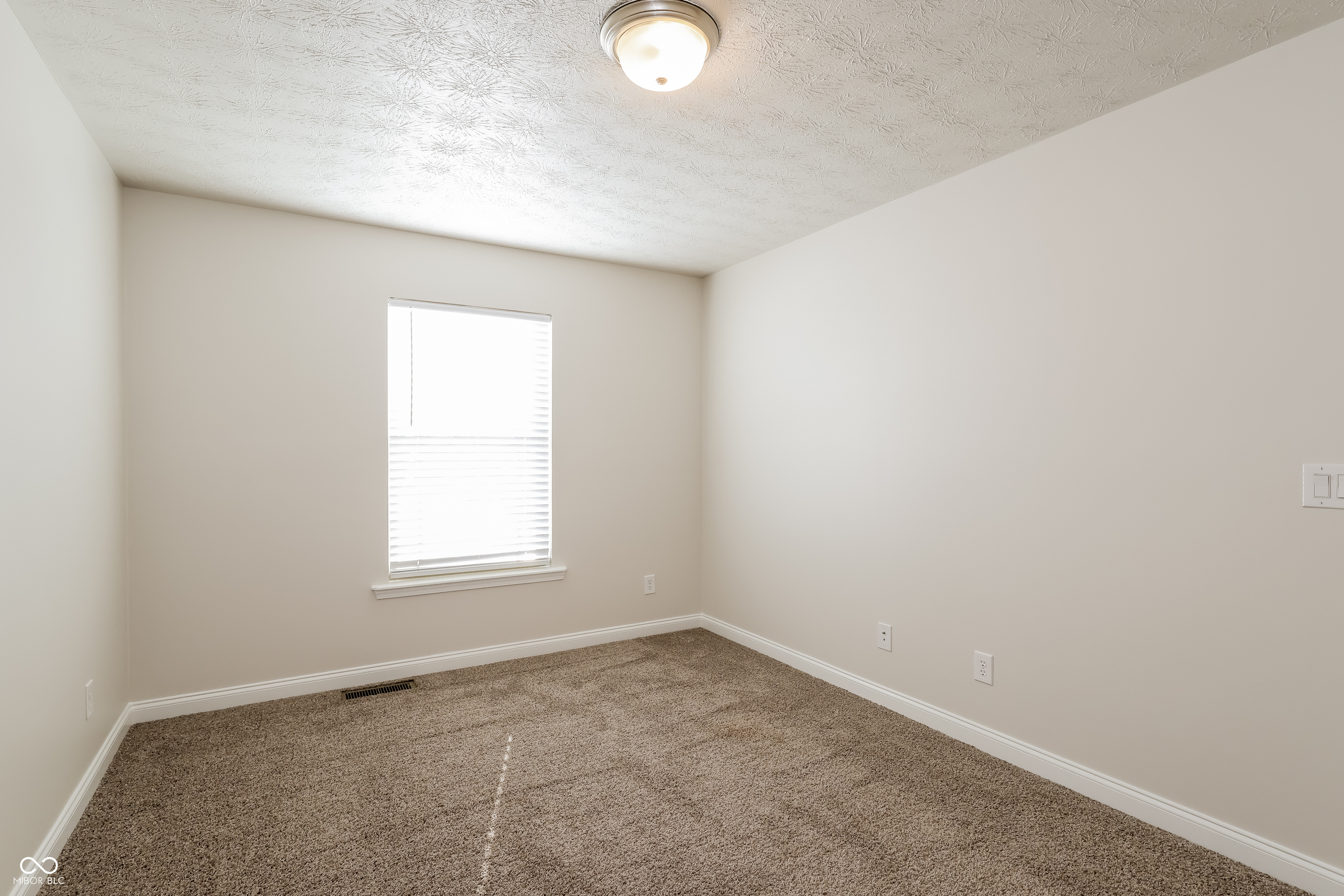 8024 Lucas Lane Charlestown, IN 47111 - Photo 11 of 17