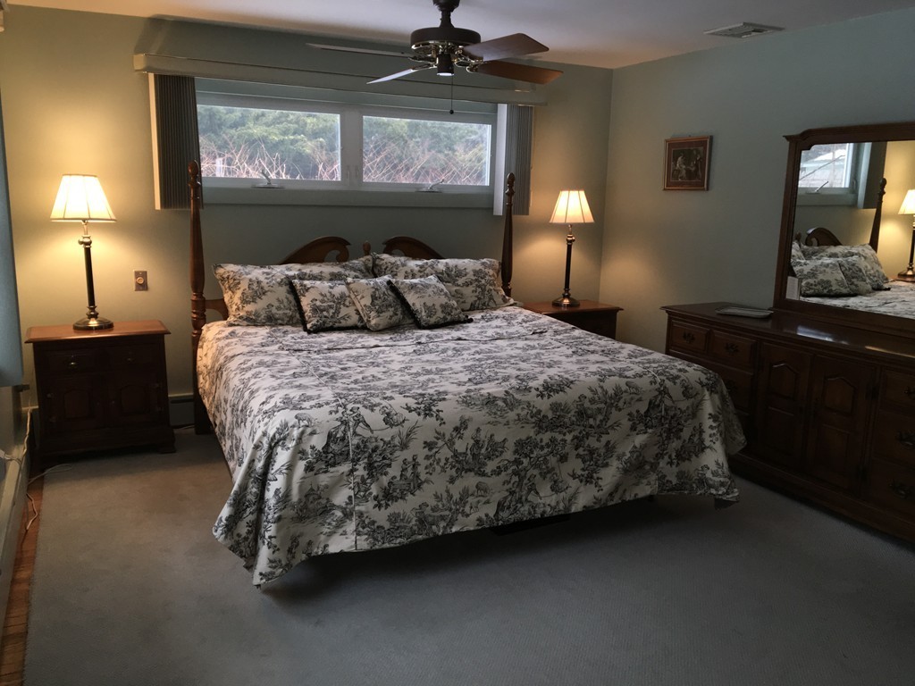 250 Boston Post Road Weston, MA 02493 - Photo 12 of 14 Gallery Image 12