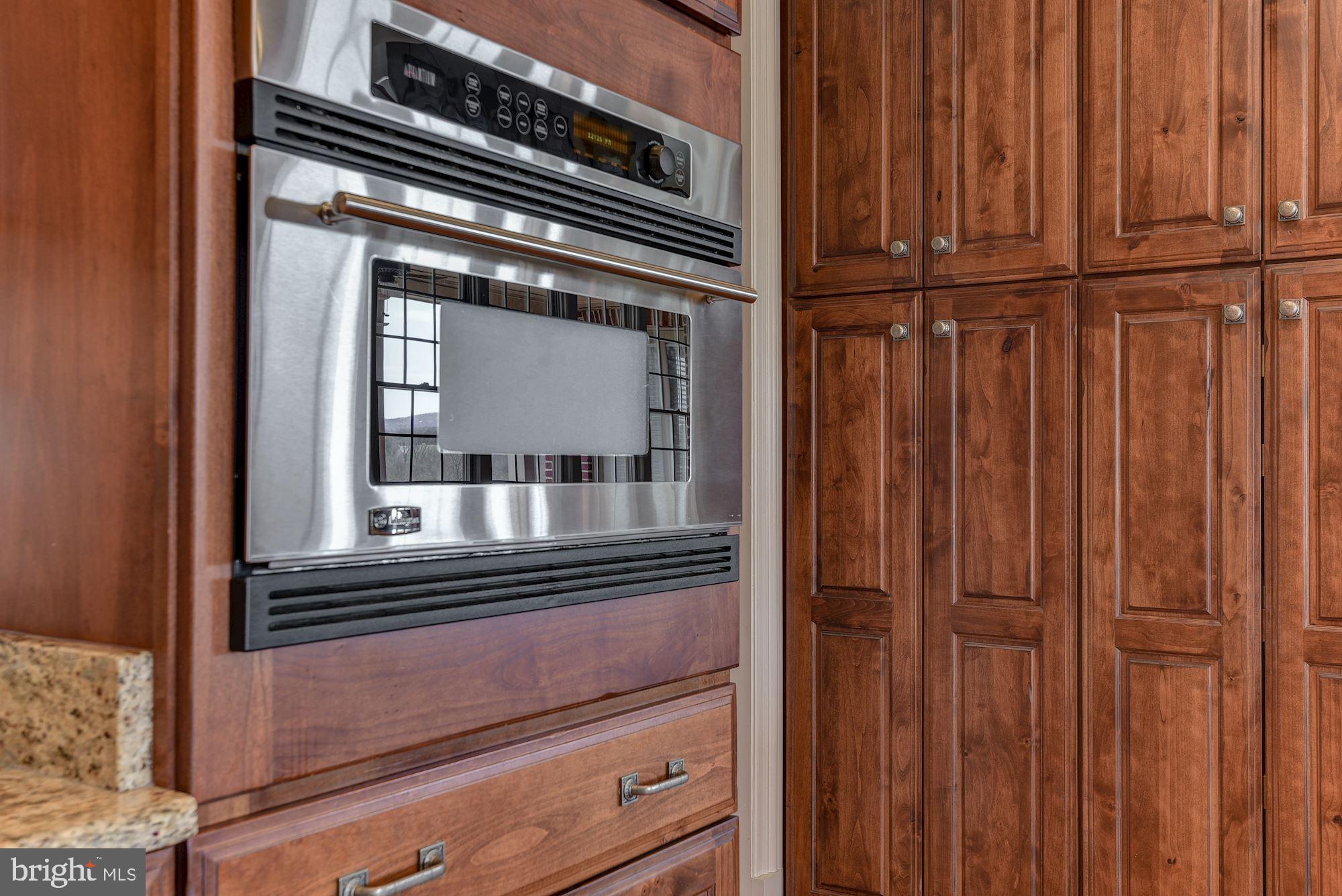 8728 Pete Wiles Road Middletown, MD 21769 - Photo 12 of 47 ADVANTIUM OVENS ARE THE BEST!