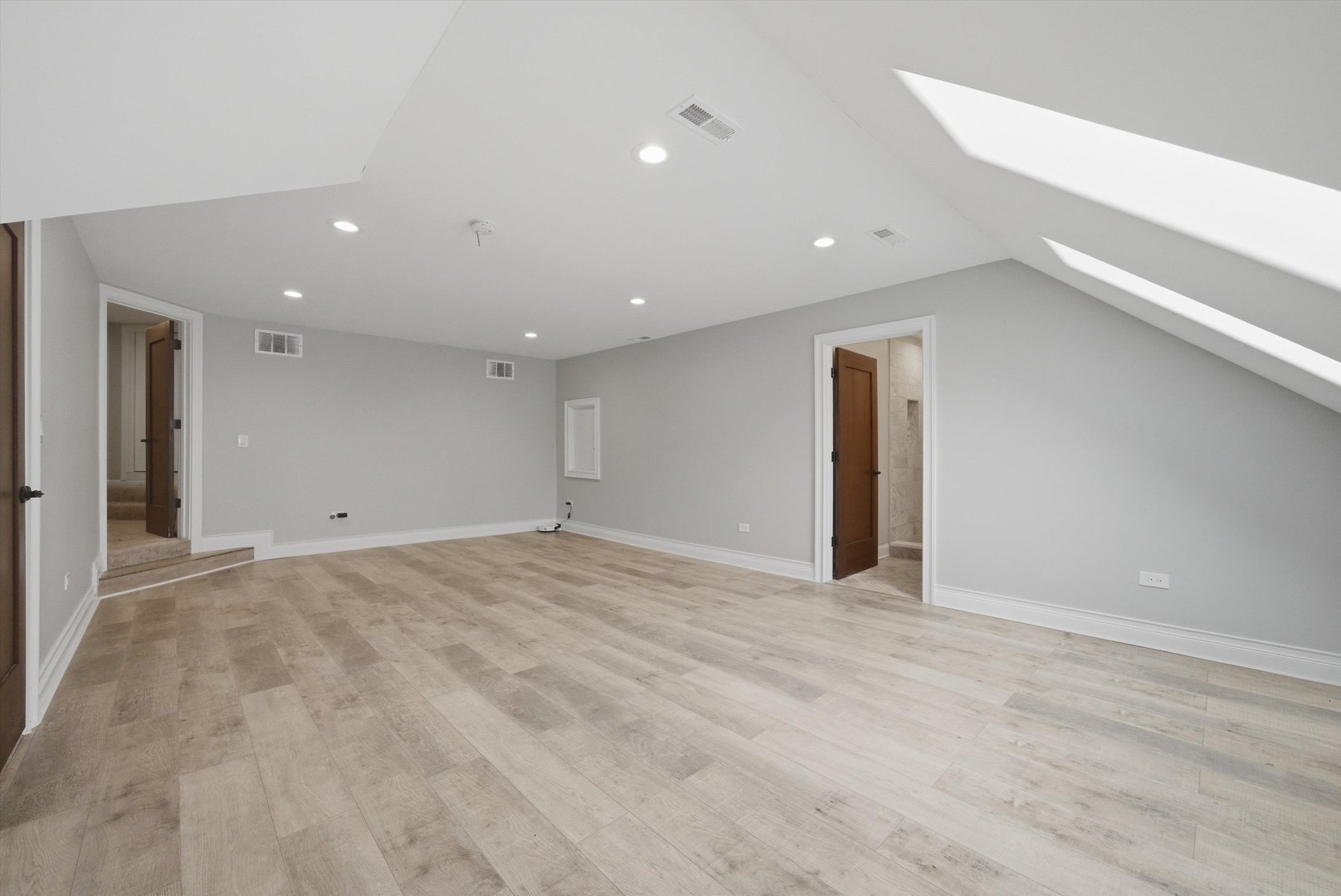 9090 Big Sable Point Frankfort, IL 60423 - Photo 21 of 44