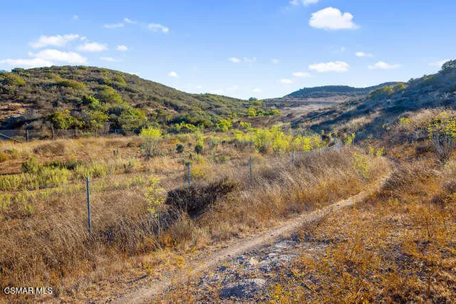 $1,999,999 | 5519 Via Olas, Newbury Park, CA 91320