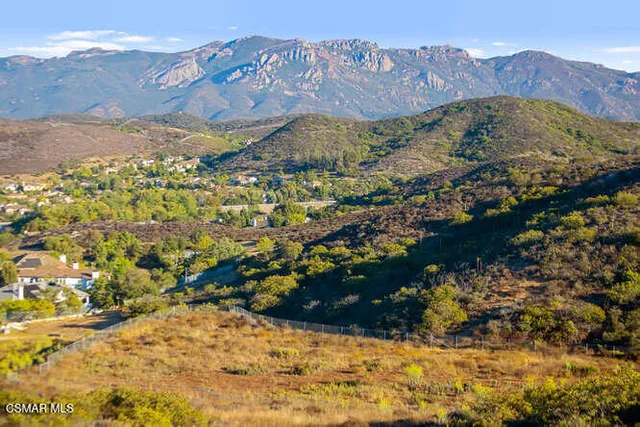 $1,999,999 | 5519 Via Olas, Newbury Park, CA 91320