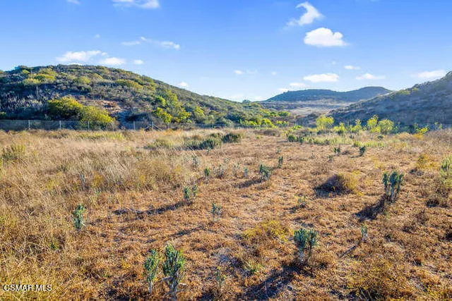 $1,999,999 | 5519 Via Olas, Newbury Park, CA 91320