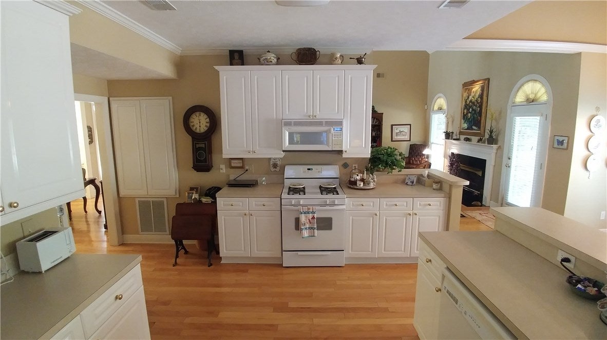 962 Parklane Road Auburn, AL 36830 - Photo 15 of 42 Gallery Image 15