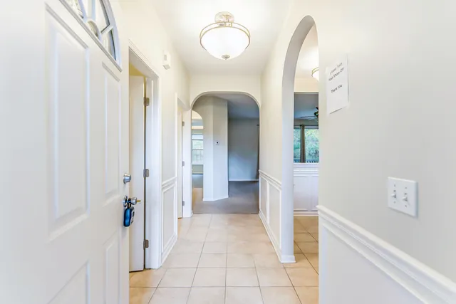 $2,700 | 2962 Hunley Drive, Ann Arbor, MI 48105