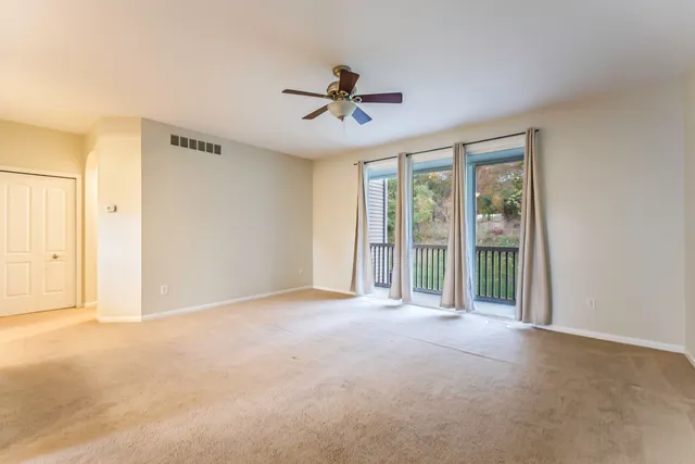 $2,700 | 2962 Hunley Drive, Ann Arbor, MI 48105