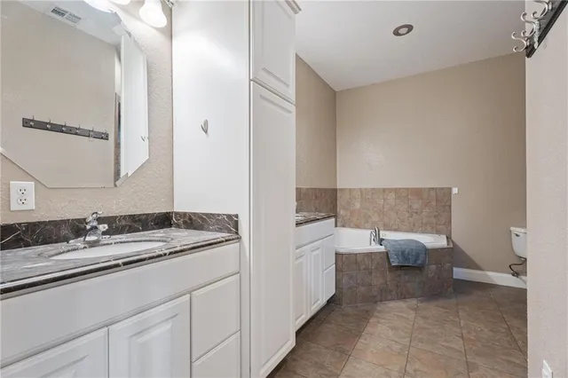 $255,000 | 401 North Vine Street, Caney, KS 67333