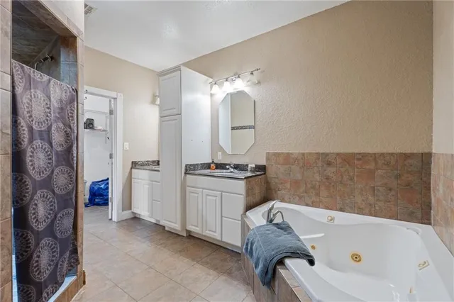 $255,000 | 401 North Vine Street, Caney, KS 67333