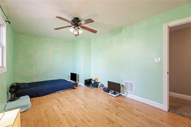 $255,000 | 401 North Vine Street, Caney, KS 67333