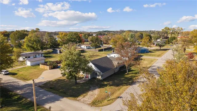$255,000 | 401 North Vine Street, Caney, KS 67333