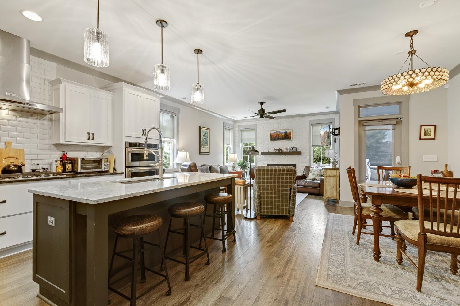 280 Cardinal Ridge Road Chapel Hill, NC 27516 - Photo 4 of 46 Photo 4