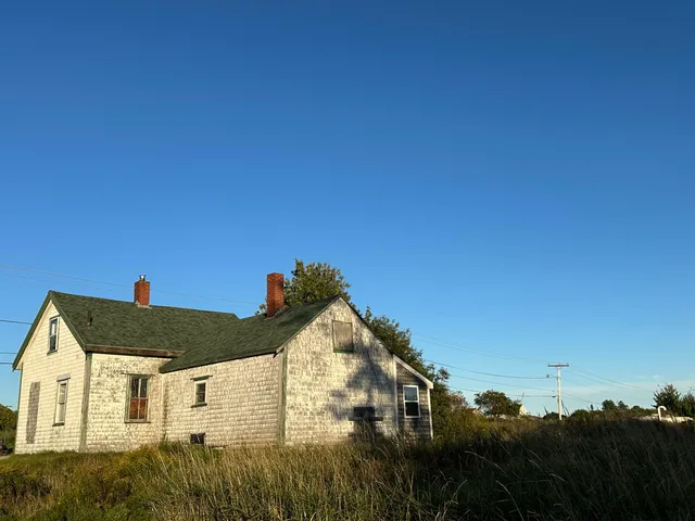 $62,000 | 48 Middle Street, Whitneyville, ME 04654