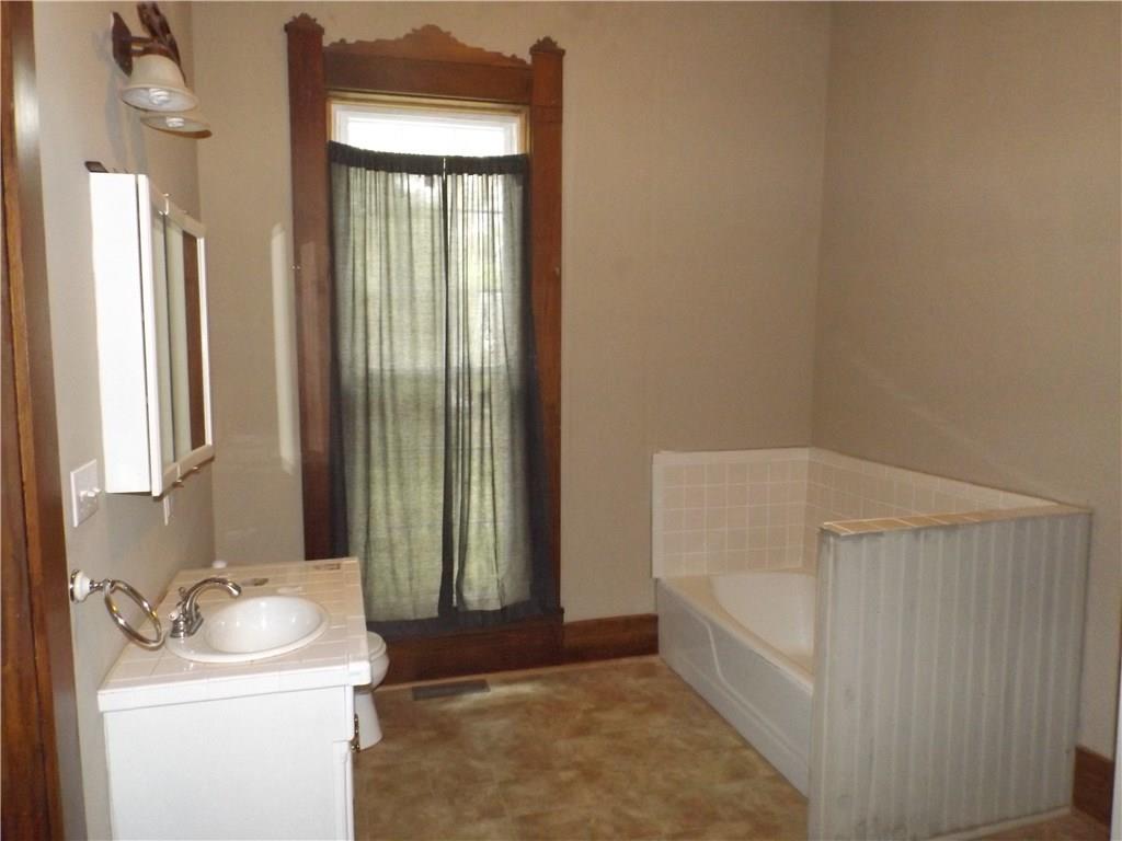 5922 East Blue Ridge Road Shelbyville, IN 46176 - Photo 16 of 24