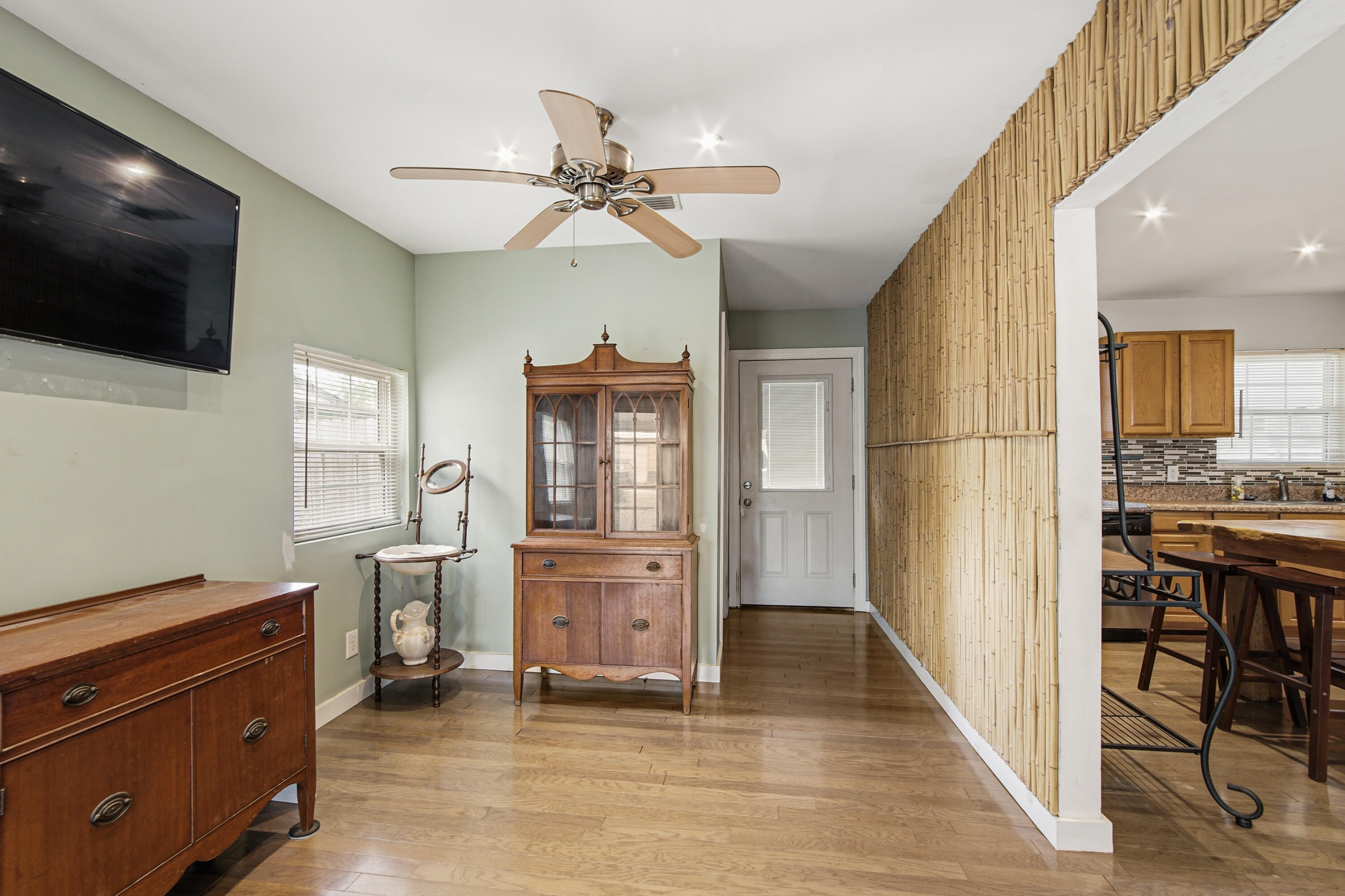 166 Blue Ridge Boulevard DeFuniak Springs, FL 32433 - Photo 9 of 24 Bonus Room