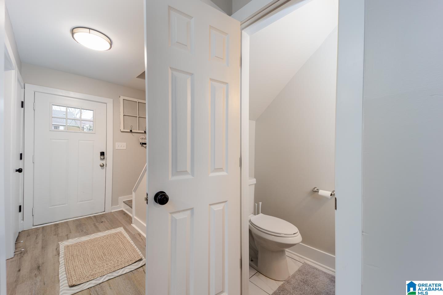 625 Cahaba Manor Trail Pelham, AL 35124 - Photo 8 of 36