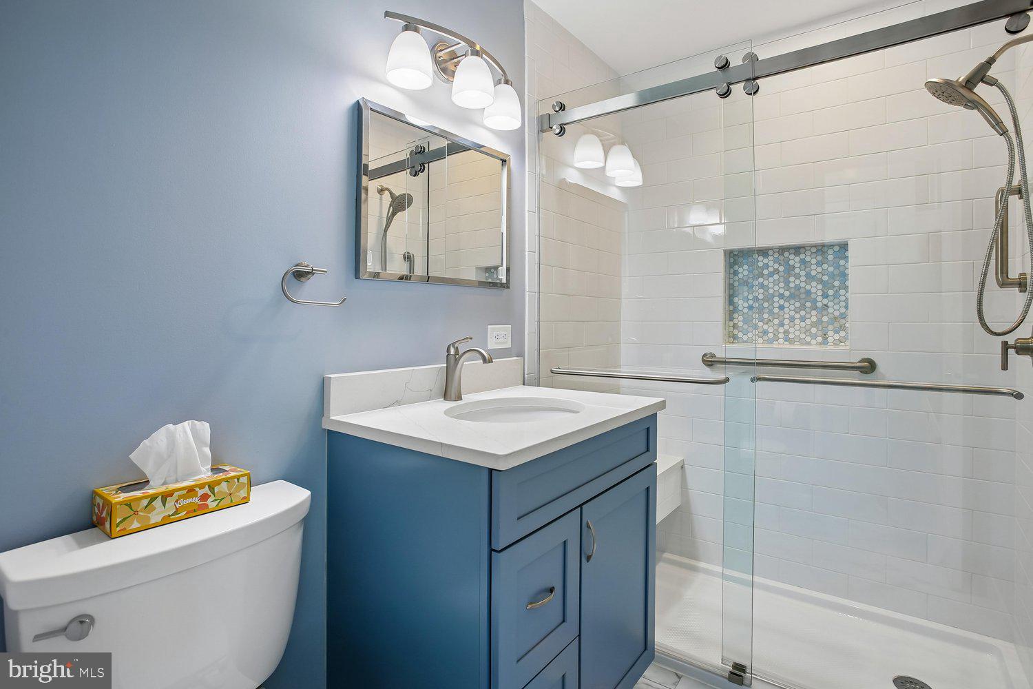 6809 Ontario Street Springfield, VA 22152 - Photo 47 of 70 Bath