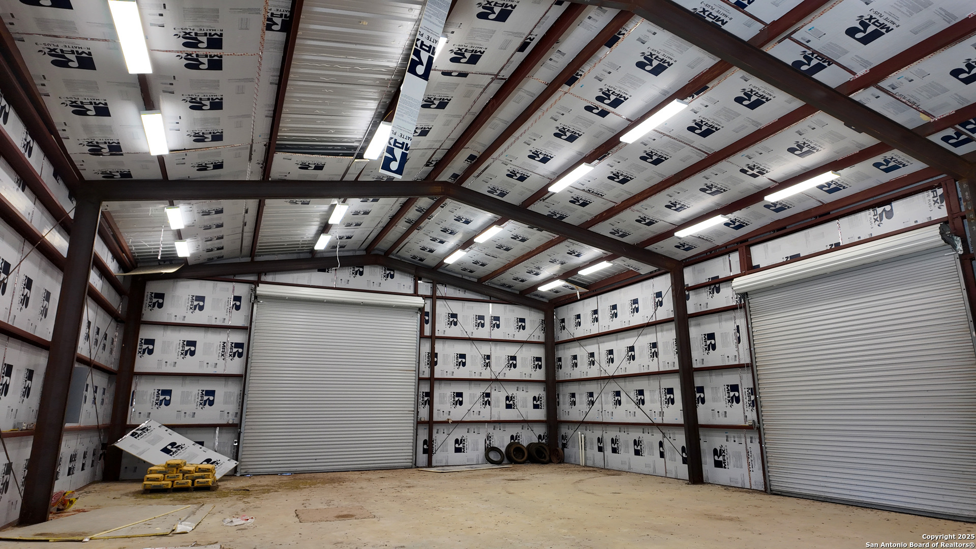 857 Dallas Josie Road Harper, TX 78631 - Photo 7 of 25 a view of a garage