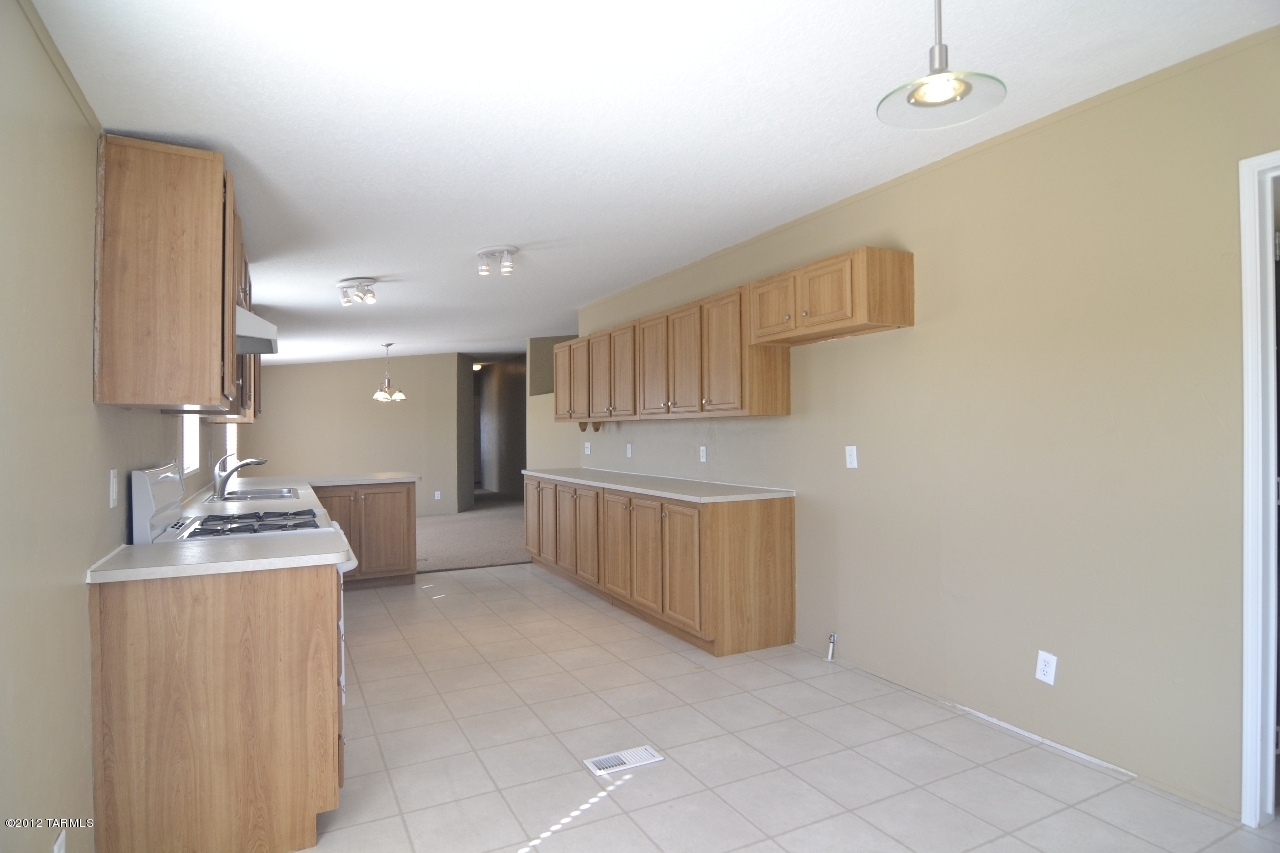 3472 East Andrada Road Vail, AZ 85641 - Photo 6 of 19 Gallery Image 6