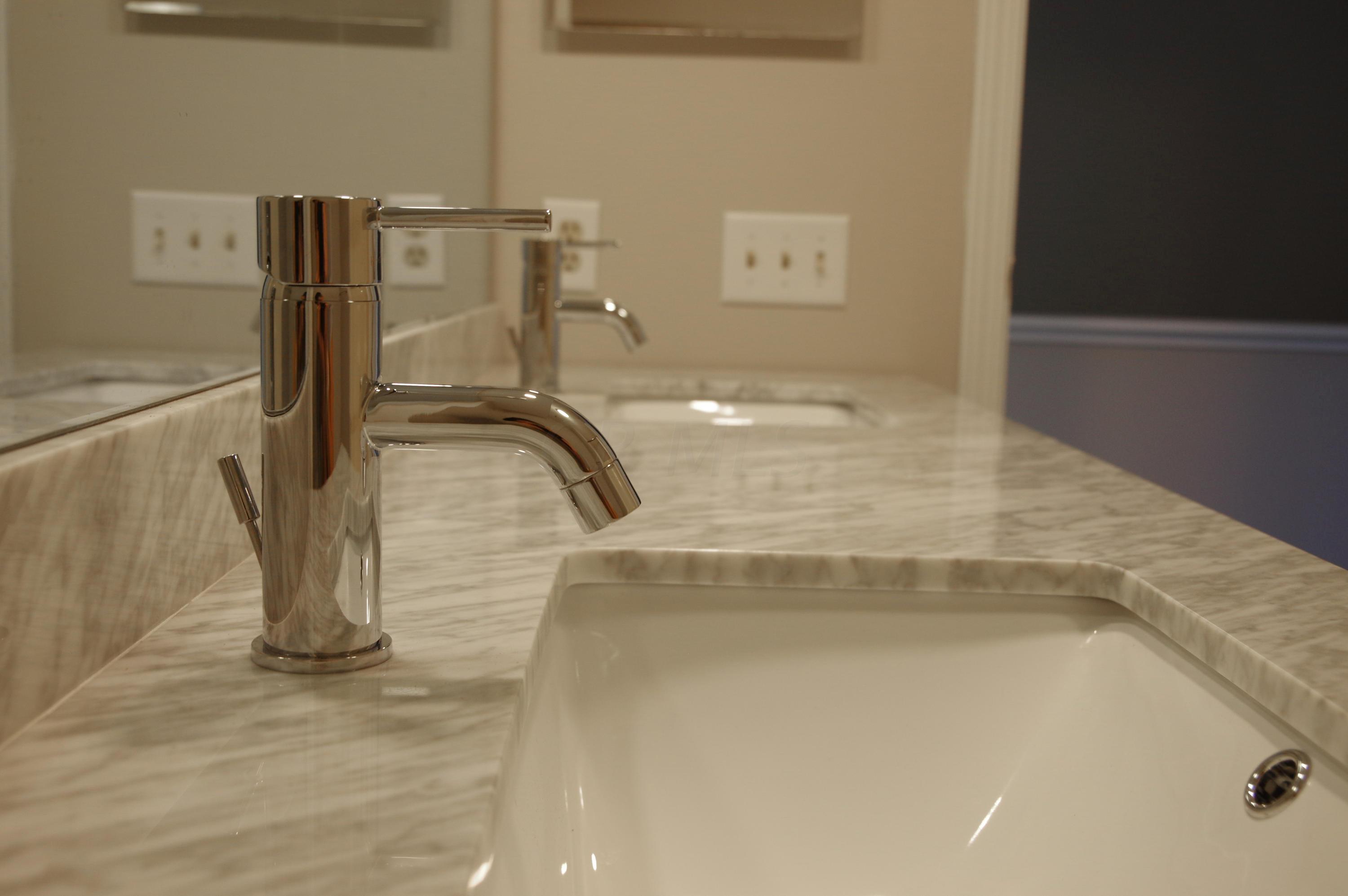 2709 Hard Road, Unit 2 Columbus, OH 43235 - Photo 12 of 20