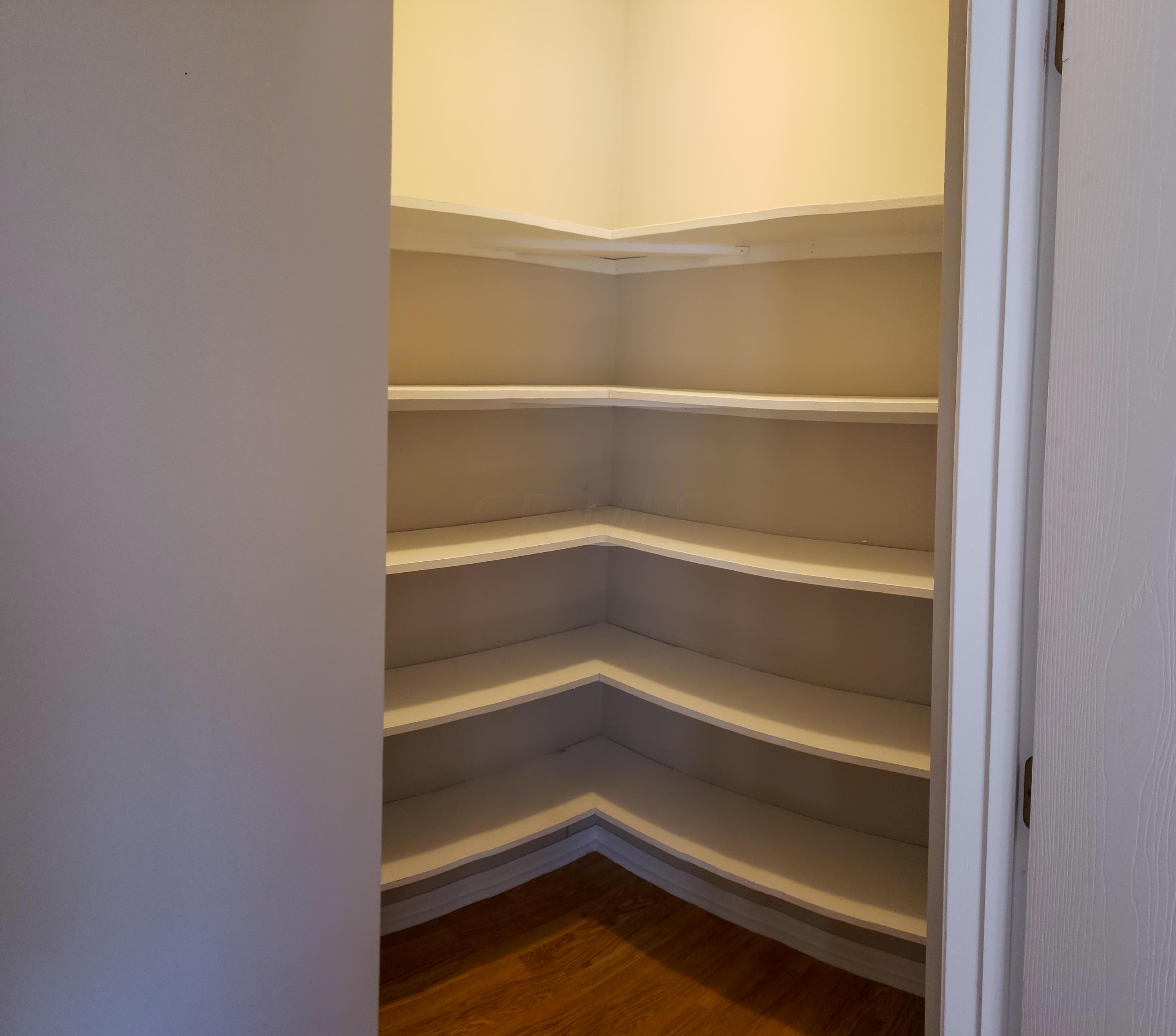 2709 Hard Road, Unit 2 Columbus, OH 43235 - Photo 4 of 20