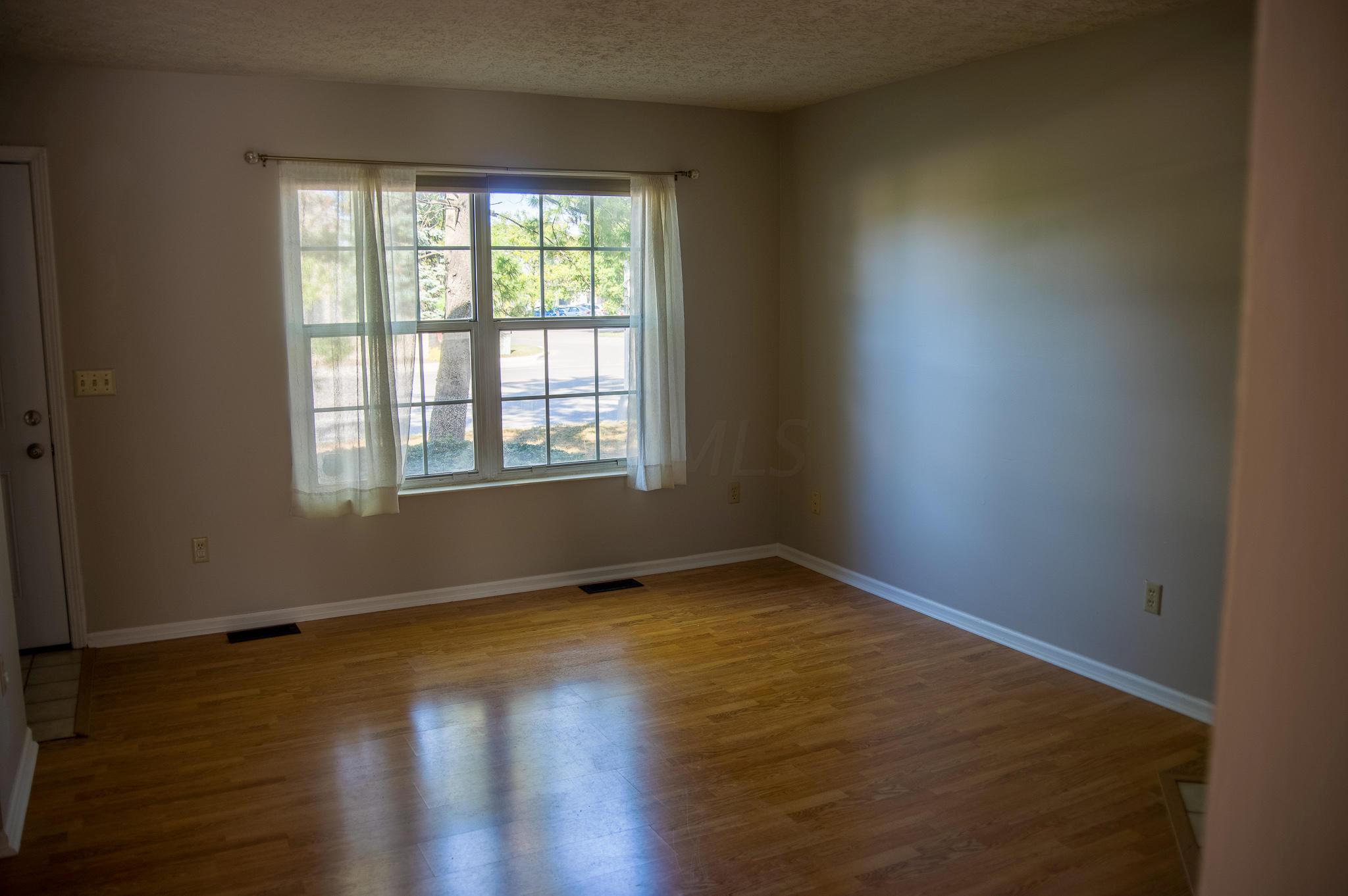 2709 Hard Road, Unit 2 Columbus, OH 43235 - Photo 6 of 20