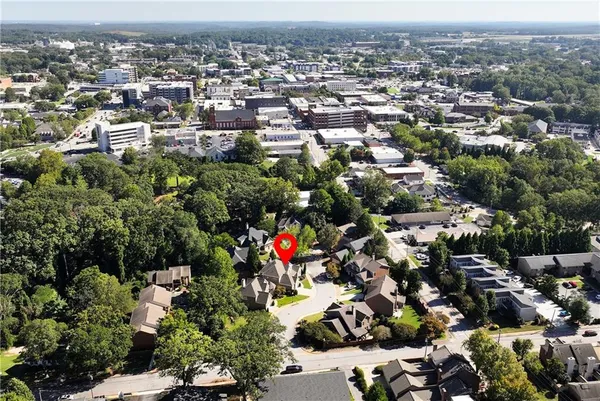 an aerial view of multiple house