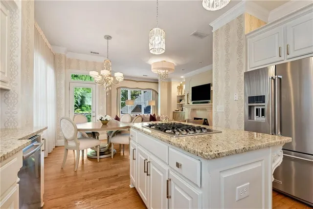 $755,000 | 405 Forrest Lane, Gainesville, GA 30501