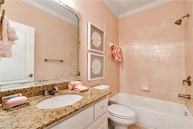 $755,000 | 405 Forrest Lane, Gainesville, GA 30501