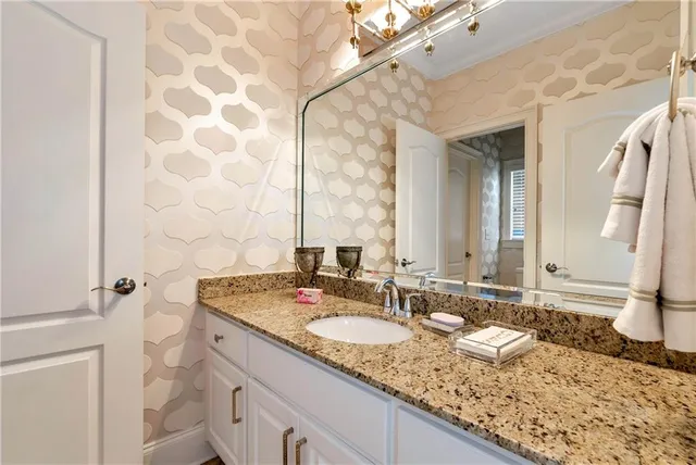 $755,000 | 405 Forrest Lane, Gainesville, GA 30501